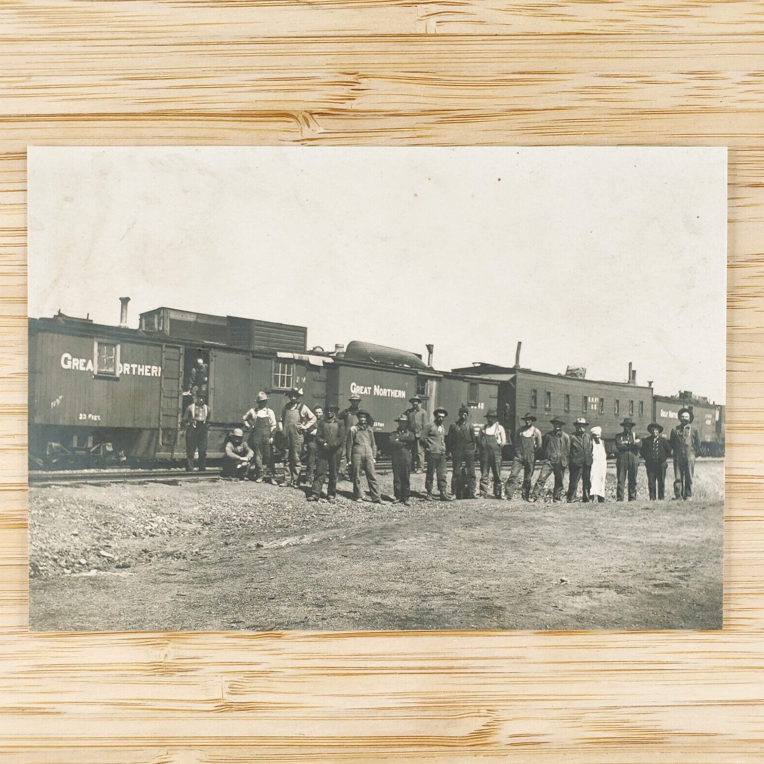 Great Northern Railway Train Photo c1888 Minnesota Railroad Worker Men MN C3052