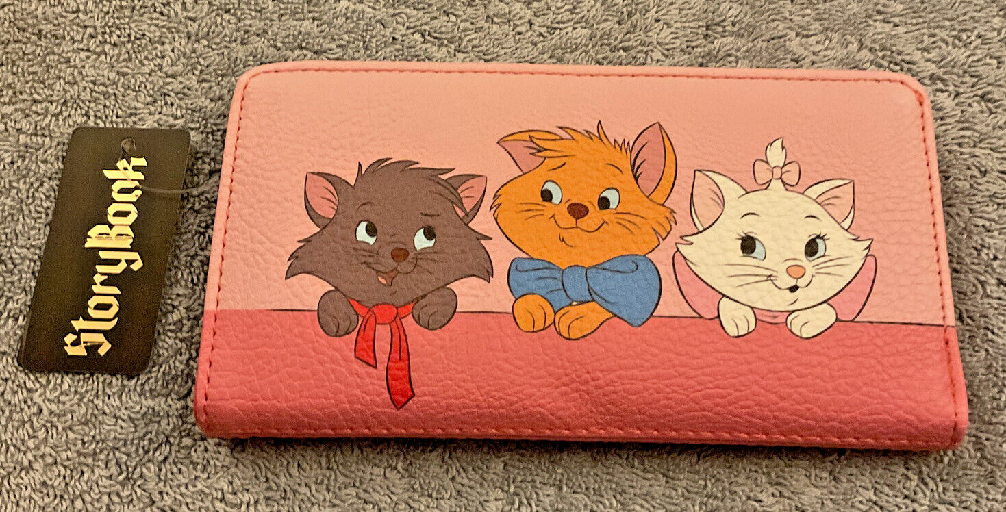 NWT Disney The Aristocats AOP Wallet Buckle Down: Marie
