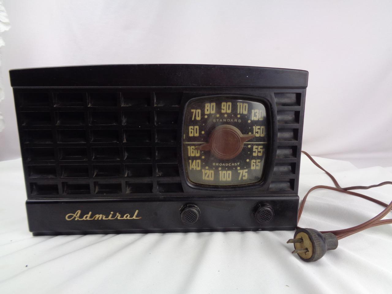 Vintage 1946 Admiral Super Aeroscope Std Broadcast 5K11-N Tube Radio Black Case