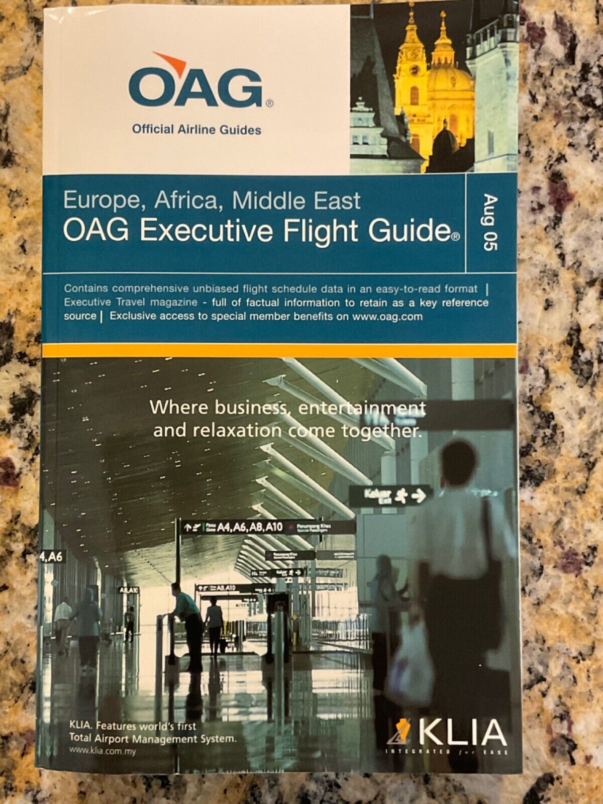OAG Pocket Executive Flight Guide Europe Africa Middle East August 2005