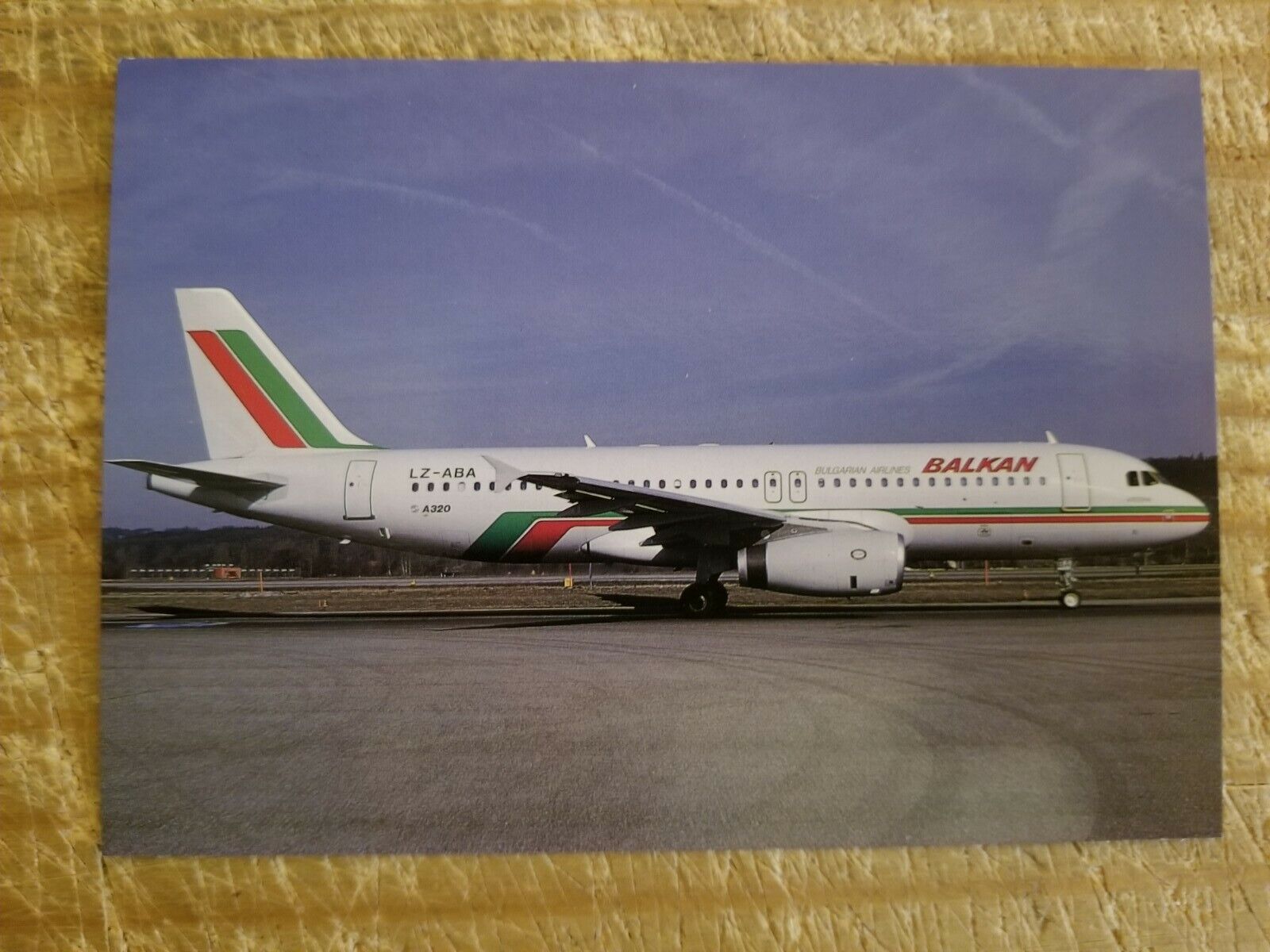 Balkan: Airbus A320-231 Vtg unused Postcard*P3