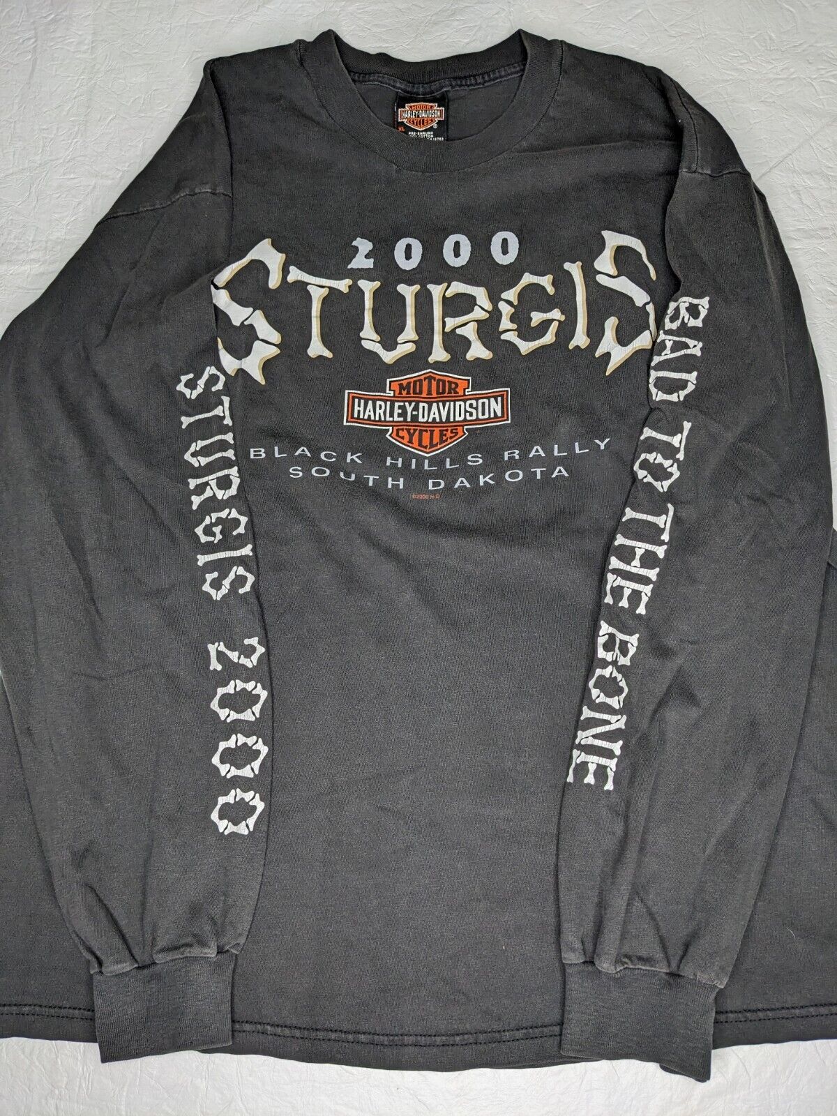 2000 Harley Davidson Sturgis Black Hills South Dakota Long Sleeve Bones XL Rare