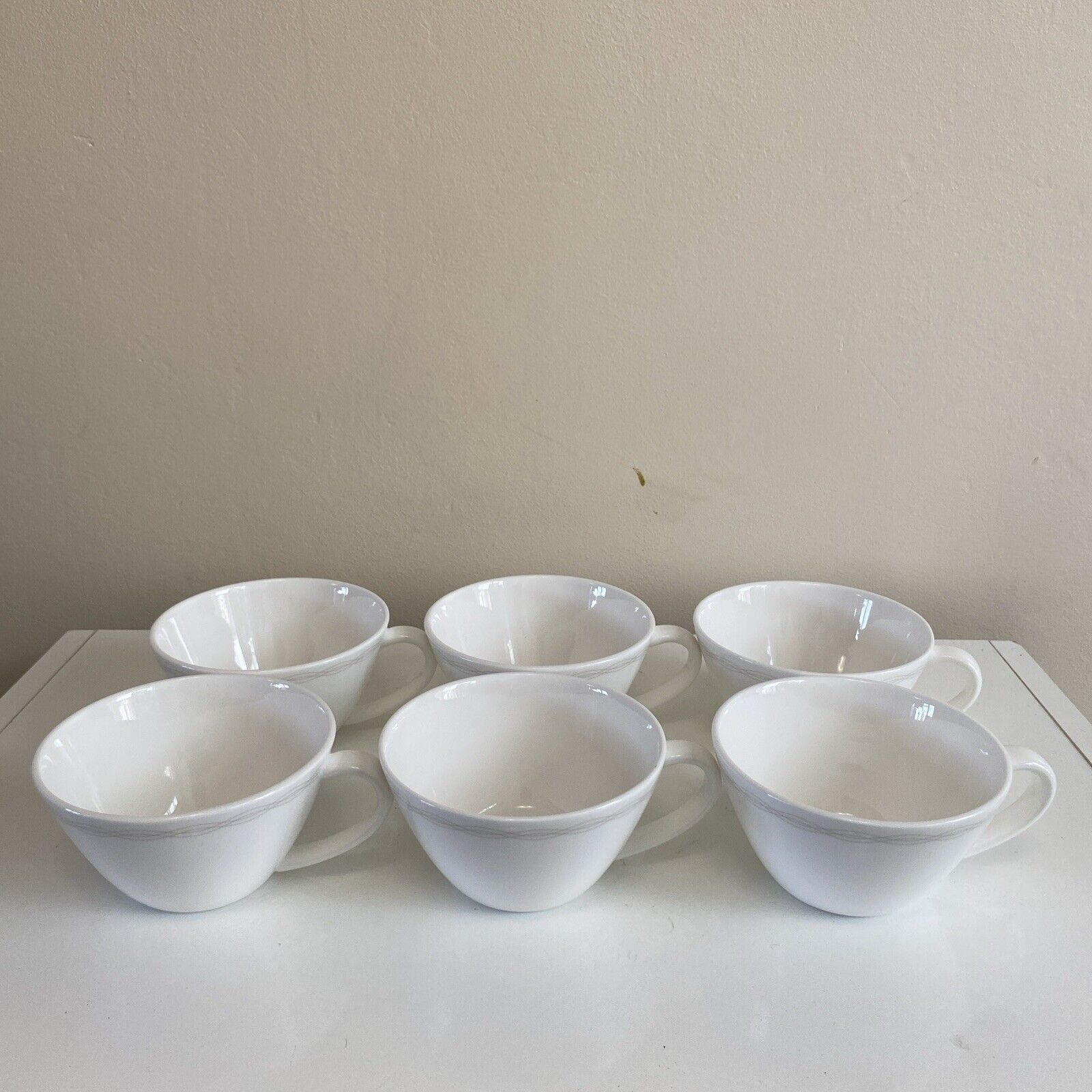 6 Wedgewood Official British Airways 1st Class Tea Cups New