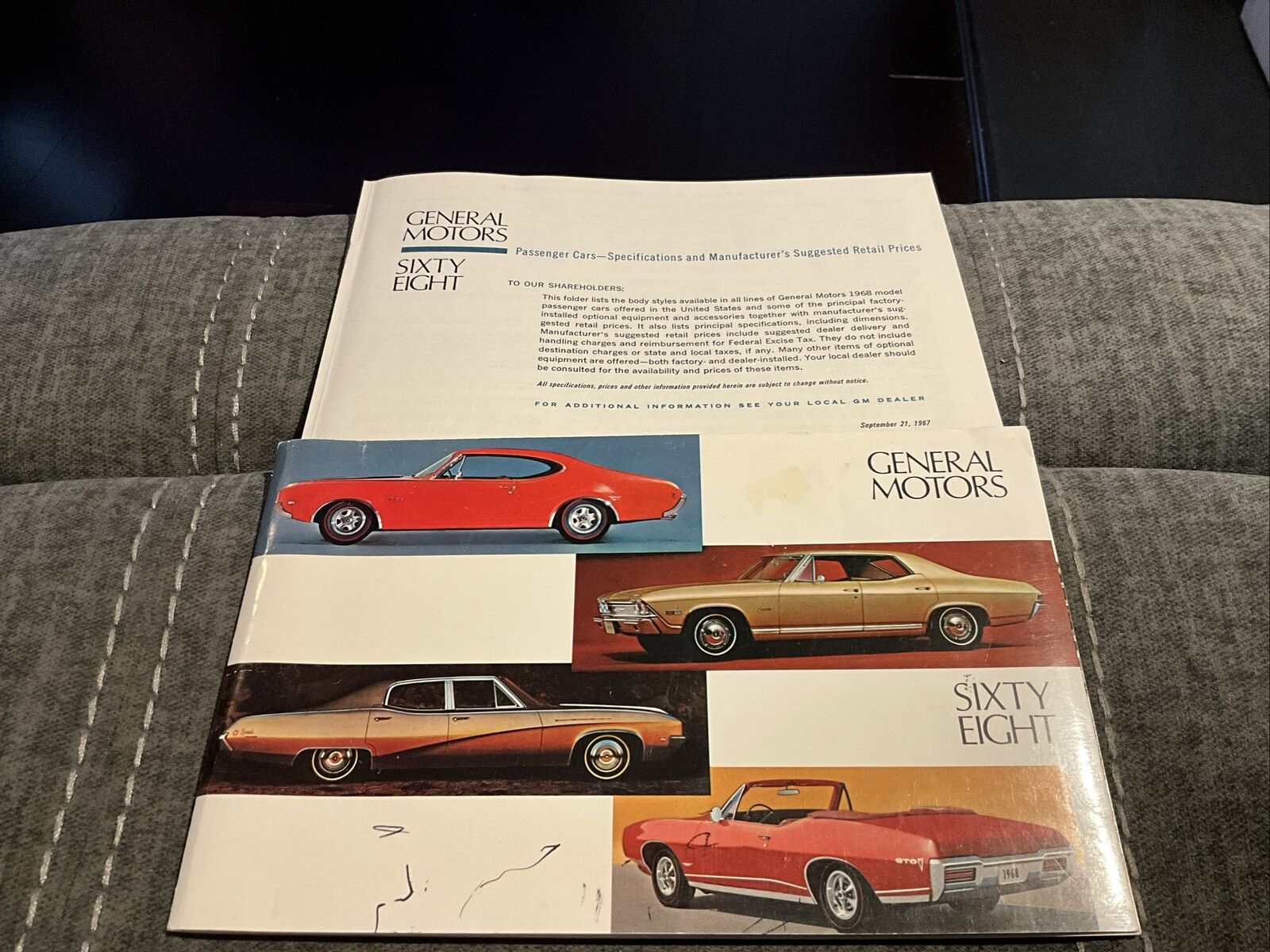 1968 General Motors Sixty Eight Shareholder Catalog & Insert