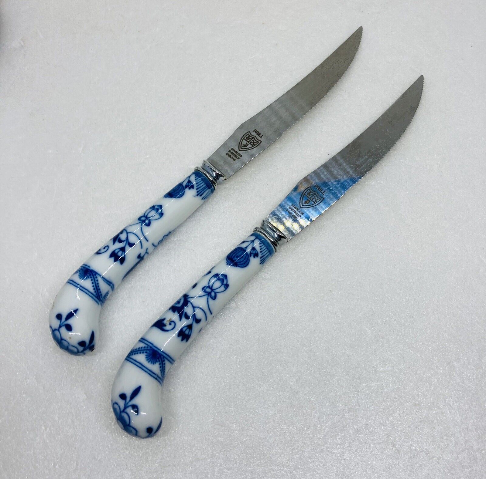 Vintage PRiLL Sheffield Steak Knife Porcelain Handle Blue White Floral Art X1