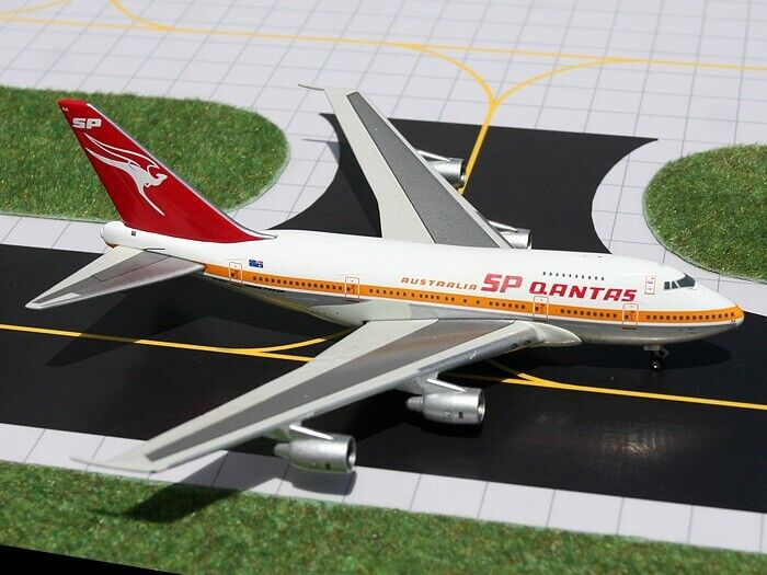 Gemini Jets GJQFA925 Qantas Airways Boeing 747SP VH-EAA Diecast 1/400 Model Rare