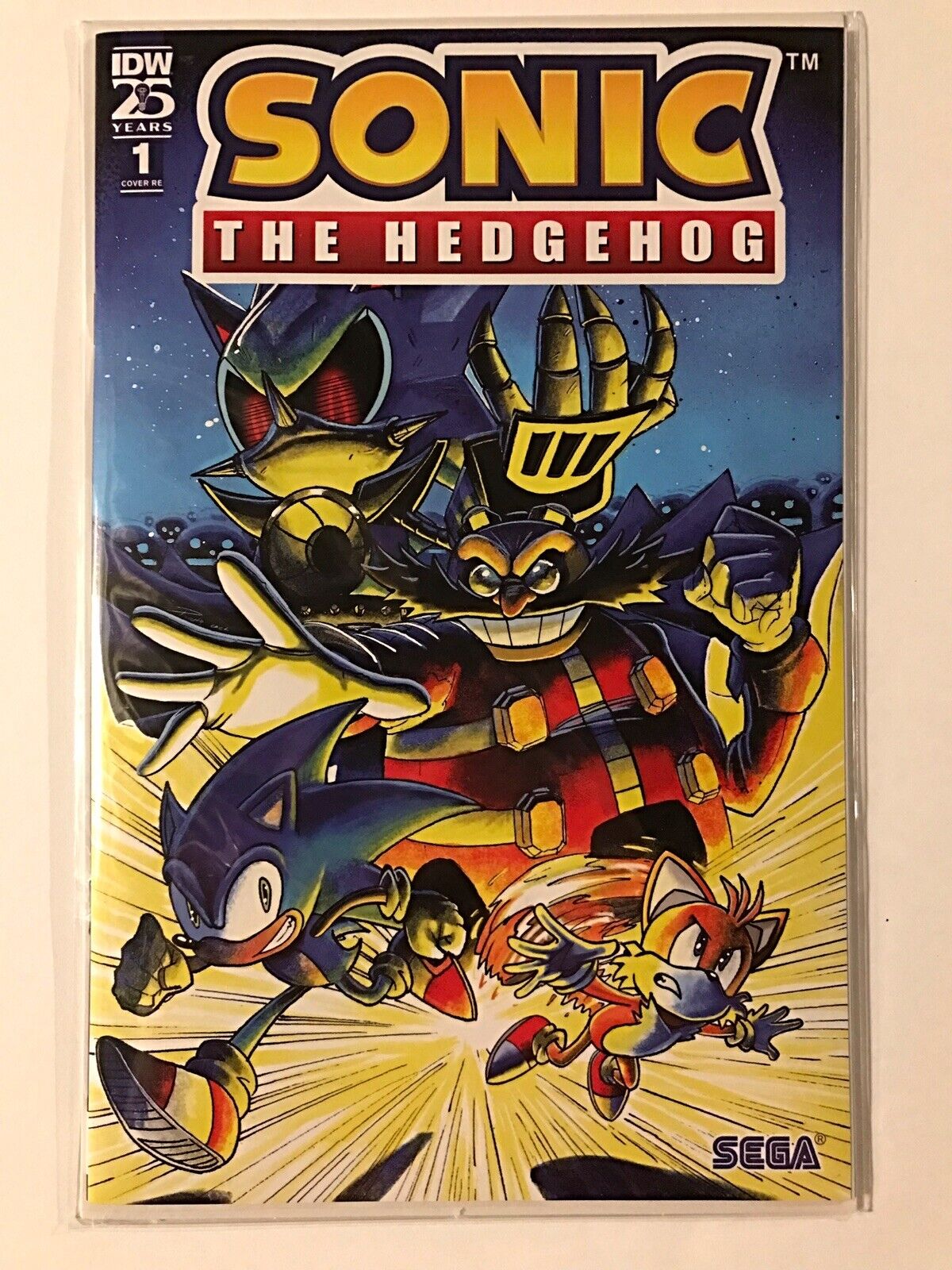 Sonic The Hedgehog (IDW Comics) - Issue #1 C2E2 Exclusive Poncho Variant NM