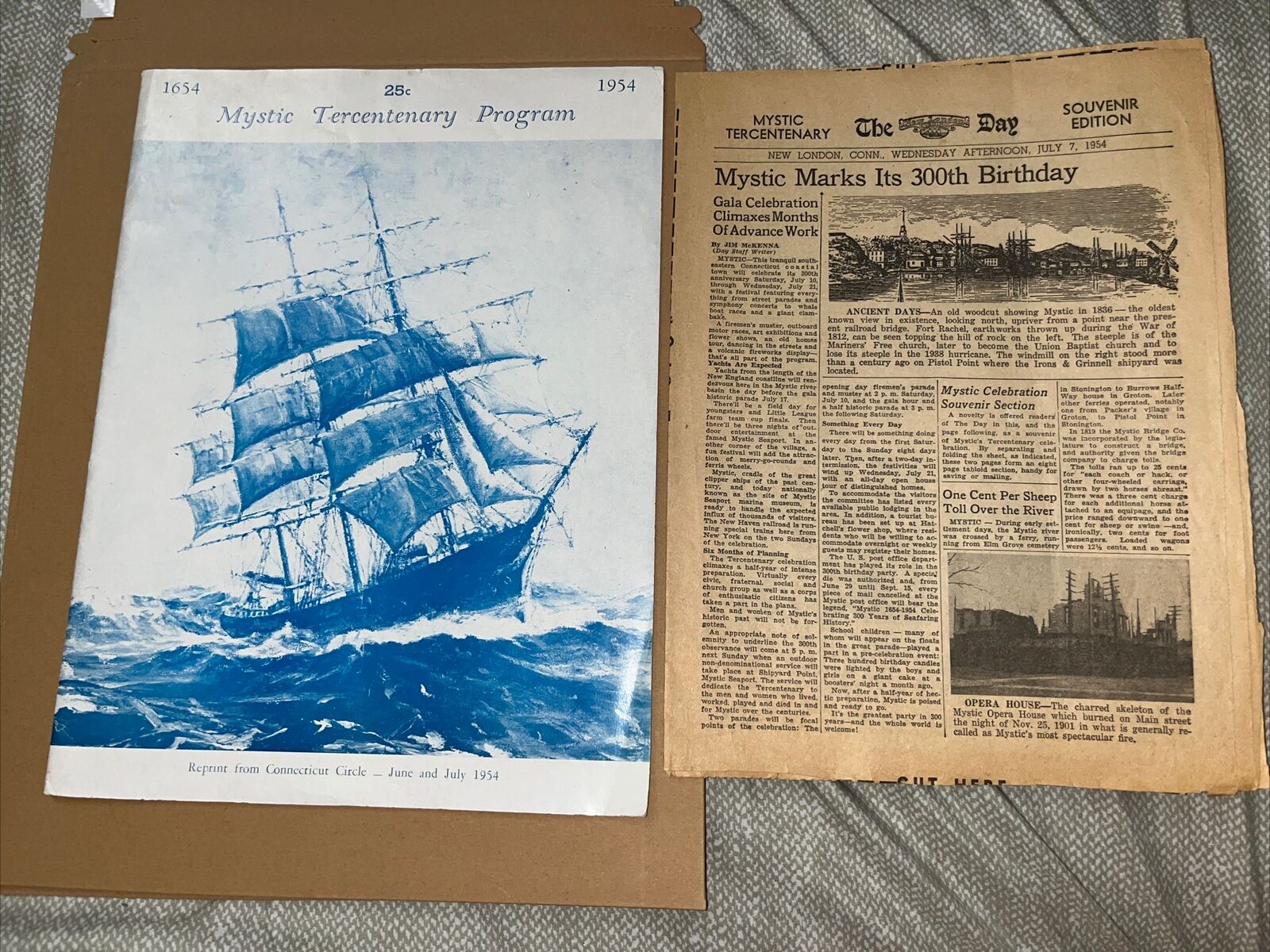 1954 Mystic Tercentenary Program & New London Day Souvenir Newspaper Connecticut