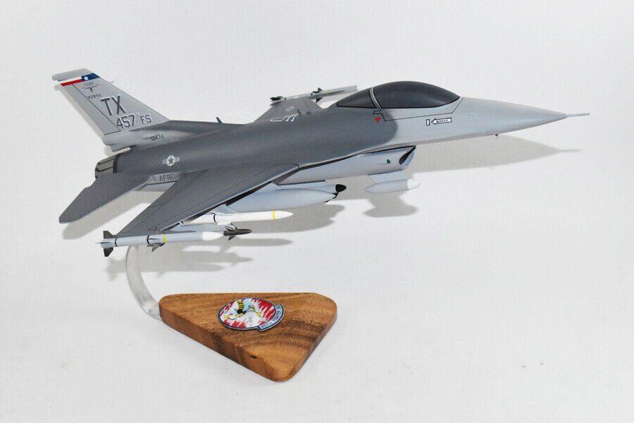 Lockheed Martin® F-16 Fighting Falcon®, 457th FS Spads, 1/33 (18