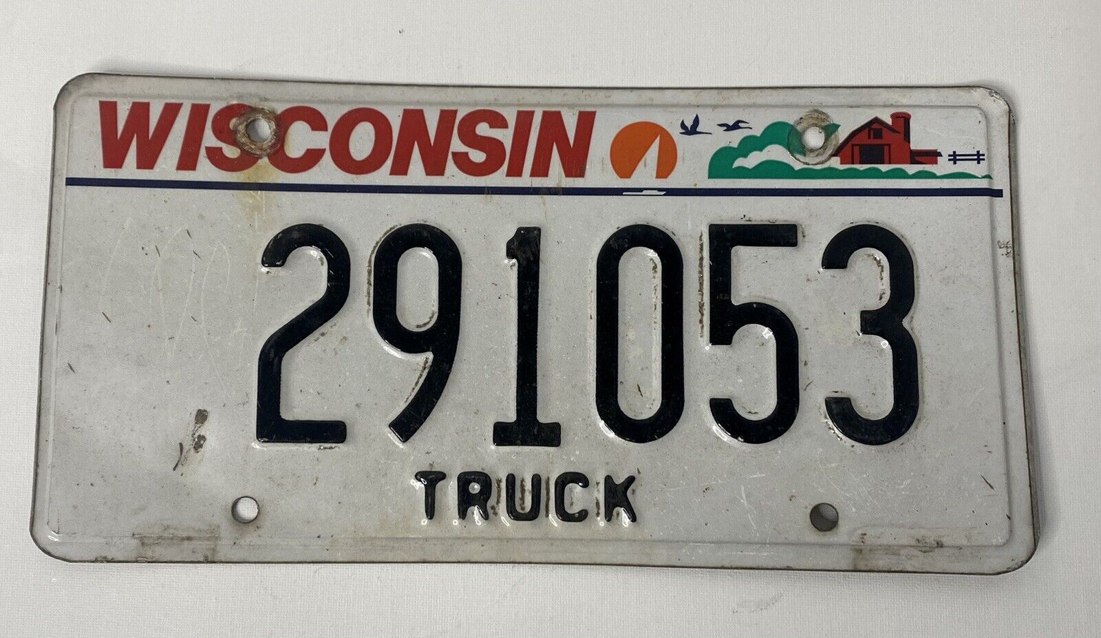 2000 Wisconsin Truck License Plate 291053