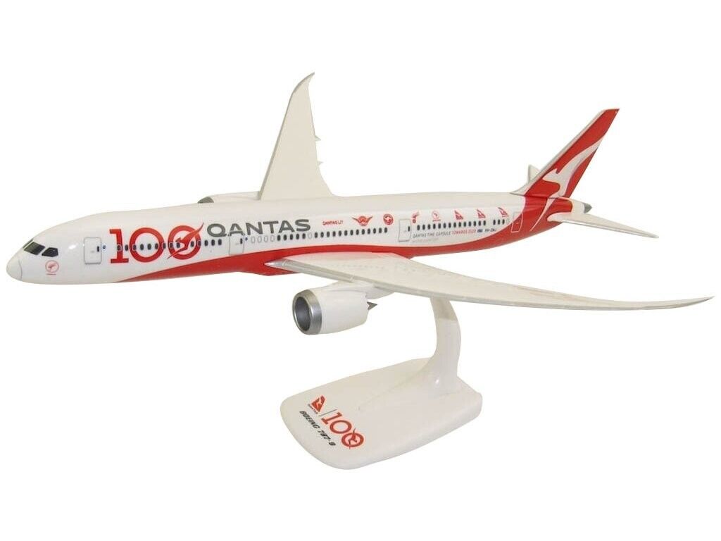 PPC Qantas Boeing 787-900 100th Annivsry VH-ZNJ Desk Top Model 1/200 AV Airplane