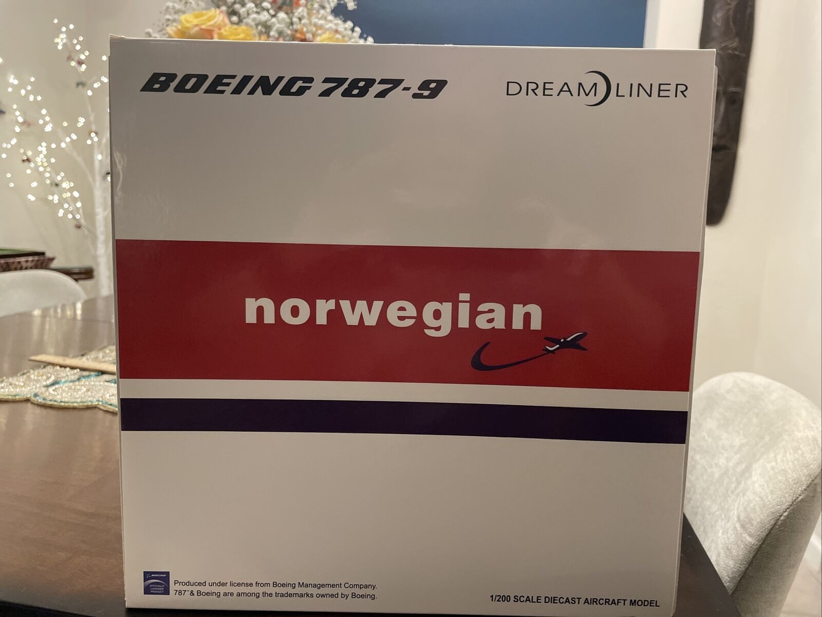 JC Wings XX2210 Norwegian Boeing 787-900 Greta Garbo EI-LNI Diecast 1/200 Model