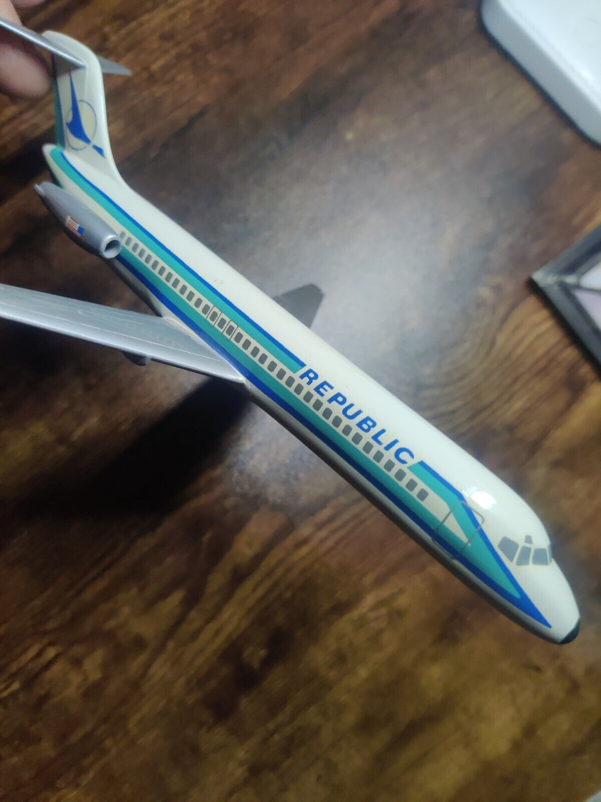 Vintage Air Jet Advance Republic Airlines Boeing DC9 1/200 Airplane No Stand