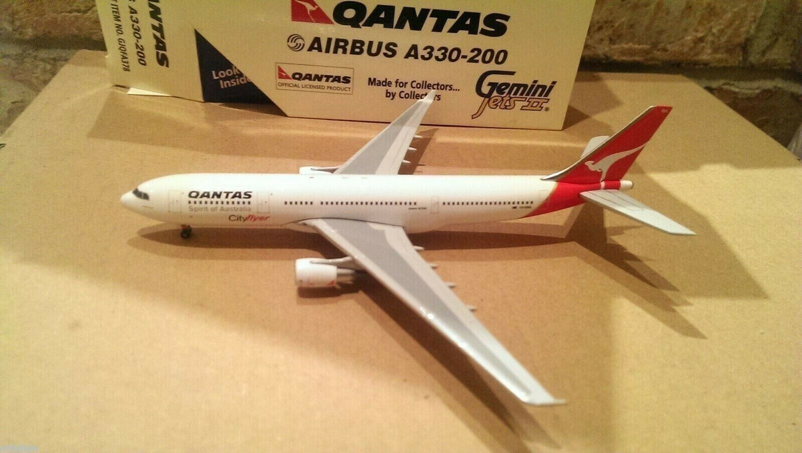 Gemini Jets Qantas Airways A330-201 1:400 GJQFA378 2000s Cols Cradle Mntn VH-EBA