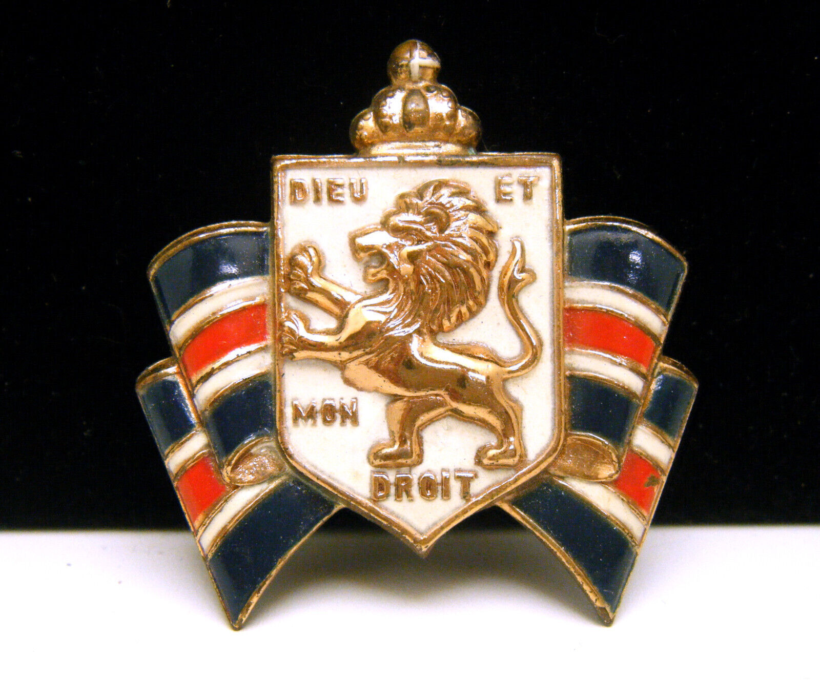 WWll British War Relief Society Pin Official BWRS B.B. Pins Signed Accessocraft