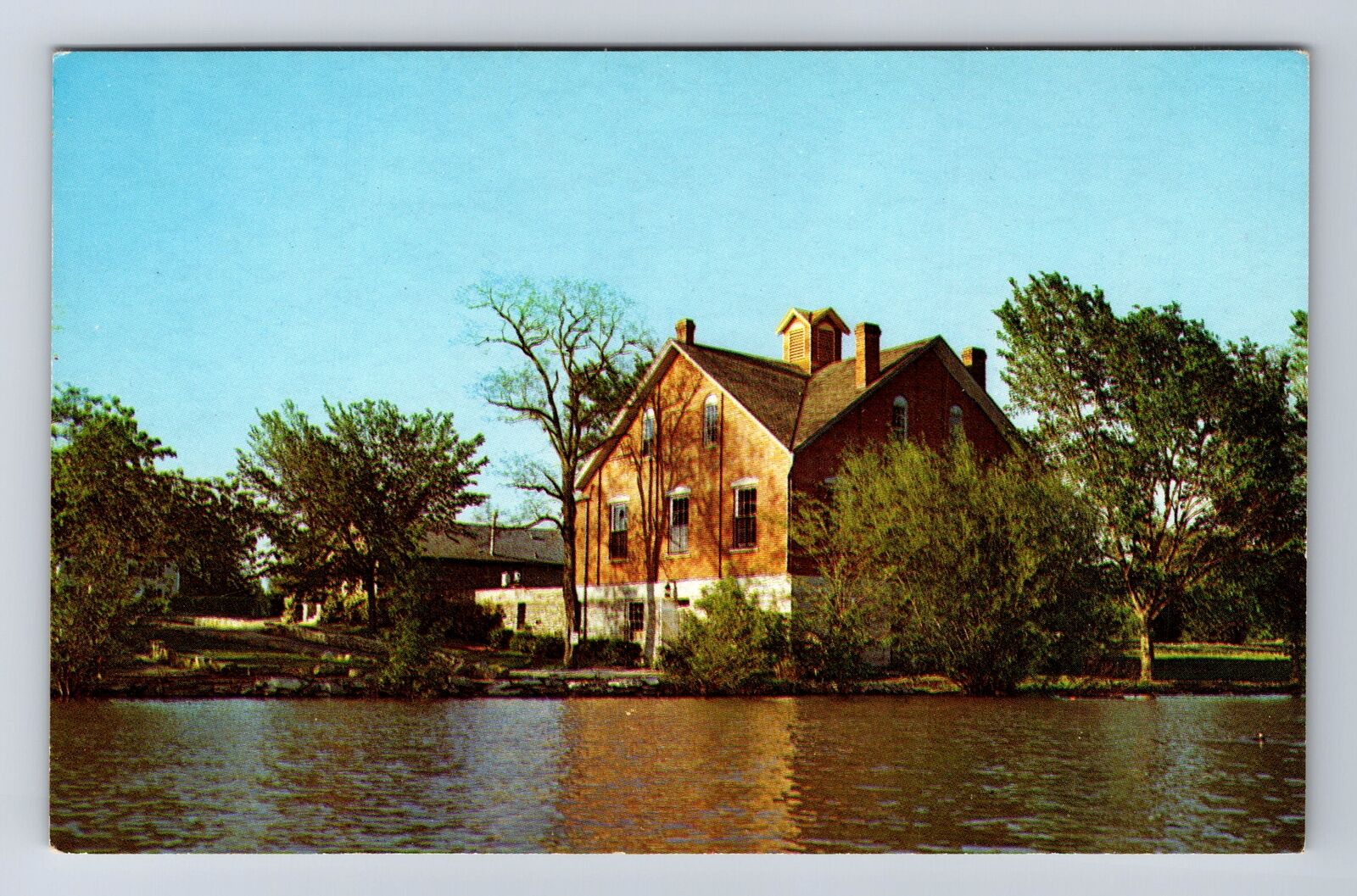 Nauvoo IL-Illinois, Nauvoo House, Owned by Mormon Church, Vintage Postcard