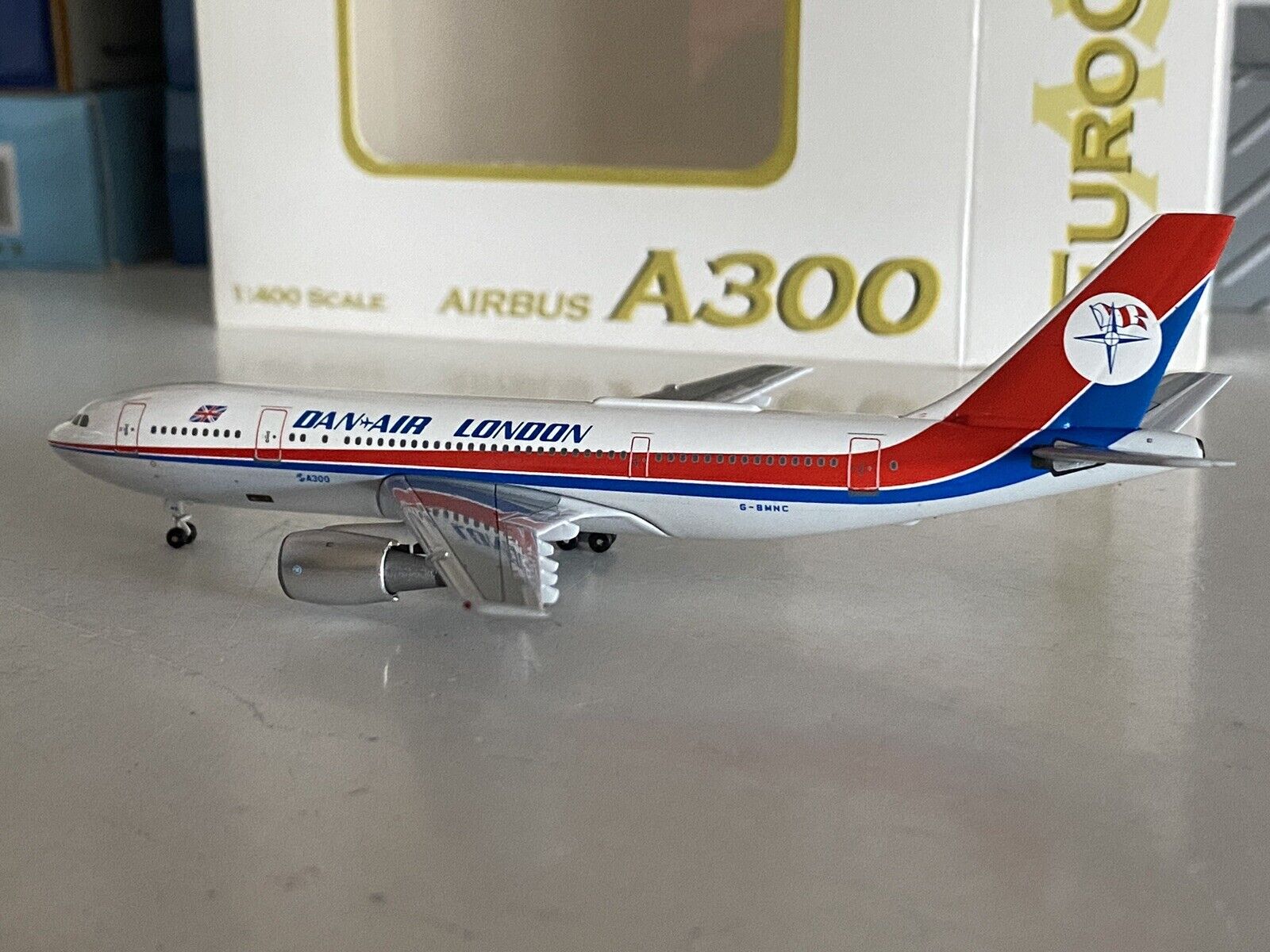 Aeroclassics Dan-Air London Airbus A300B2 1:400 G-BMNC ACGBMNC