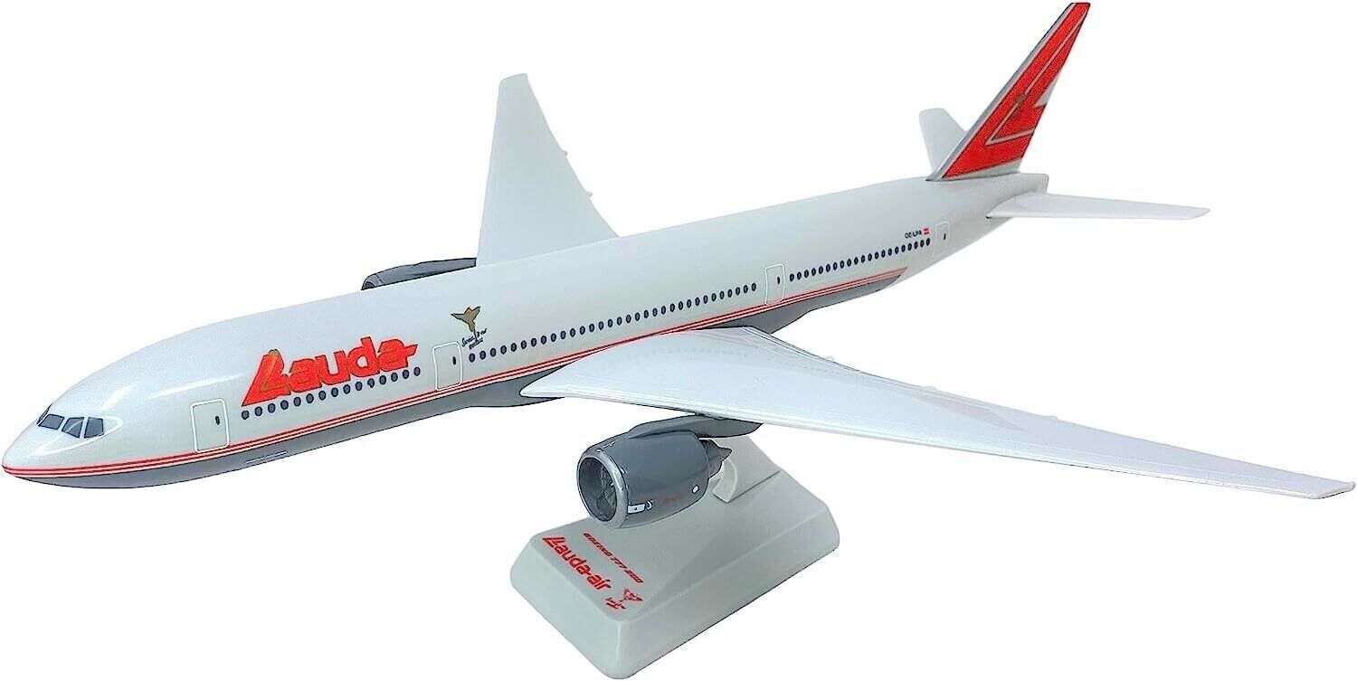 Flight Miniatures Lauda Air Boeing 777-200 New Hue Desk Top 1/200 Model Airplane