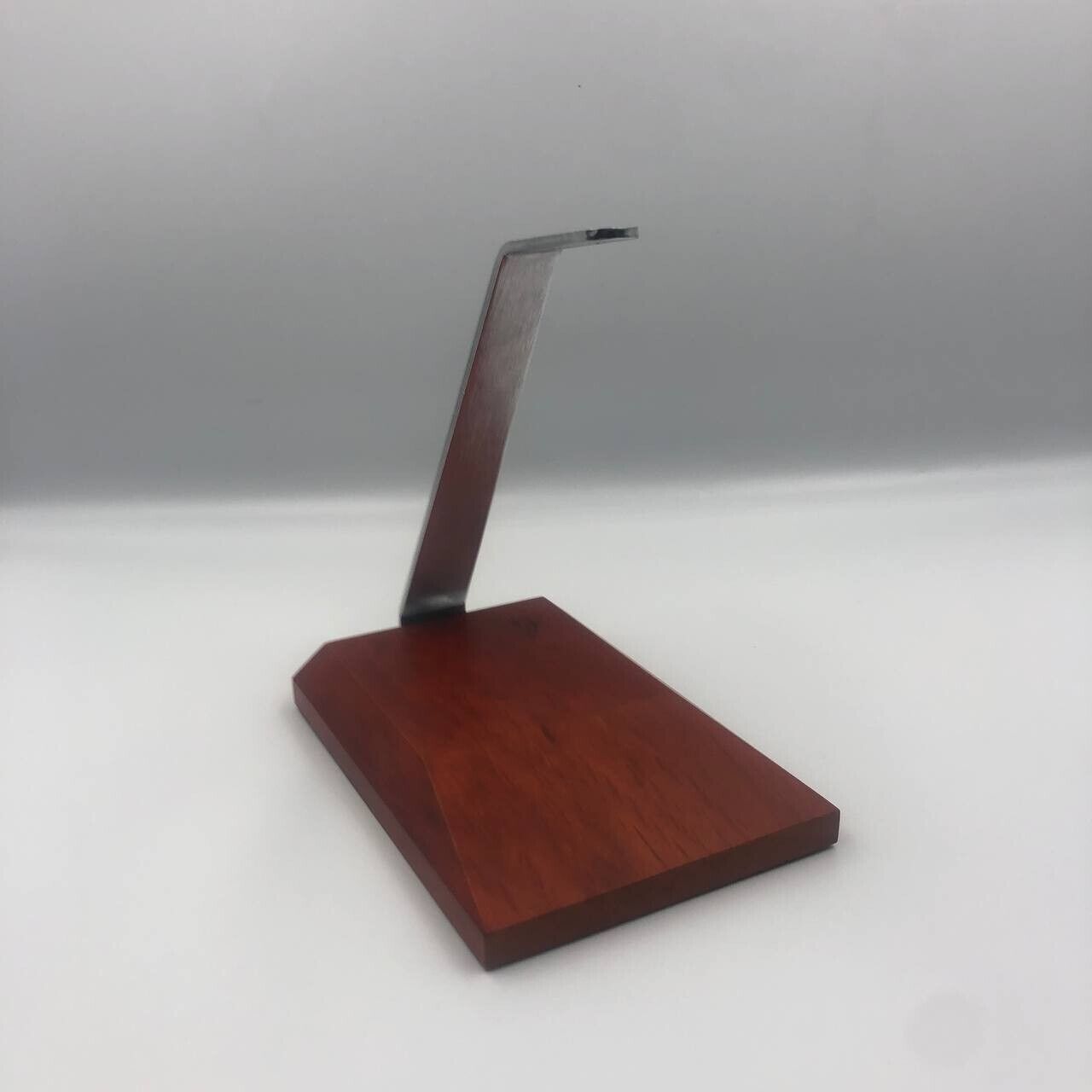 premium wood stand for aircraft model scale 1:100
