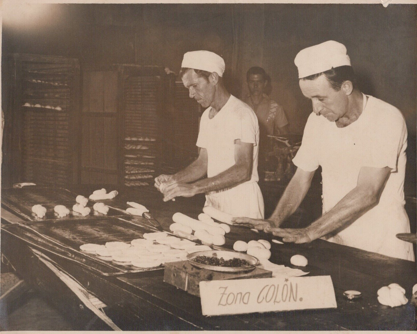 CUBA CUBAN HAVANA WORKER BAKER PORTRAIT 1950s ORIG MIRO Photo C36