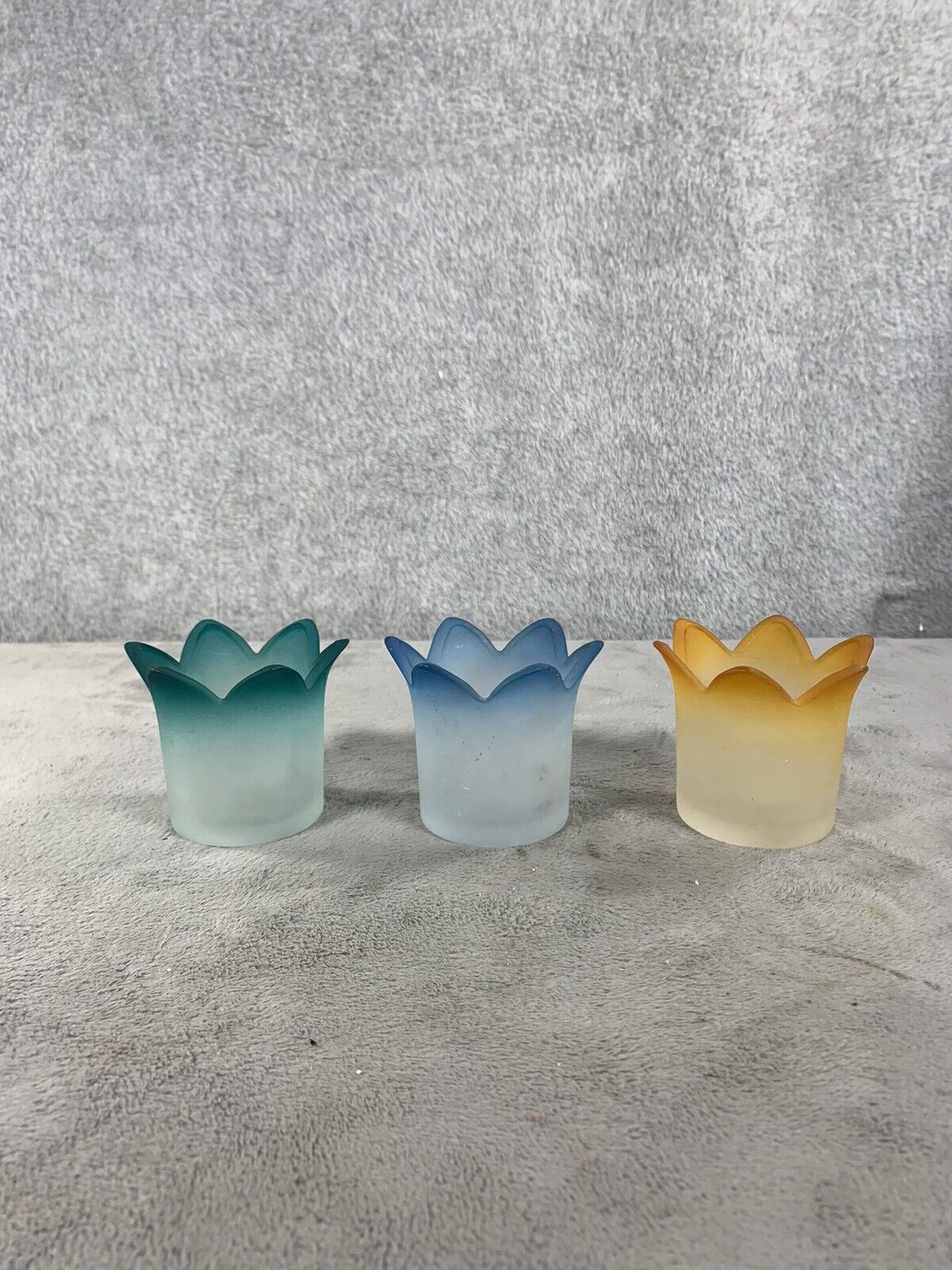 PartyLite(3) P7161 Jewel Frosted Tulip Glass Votive Tealite Candle Holders