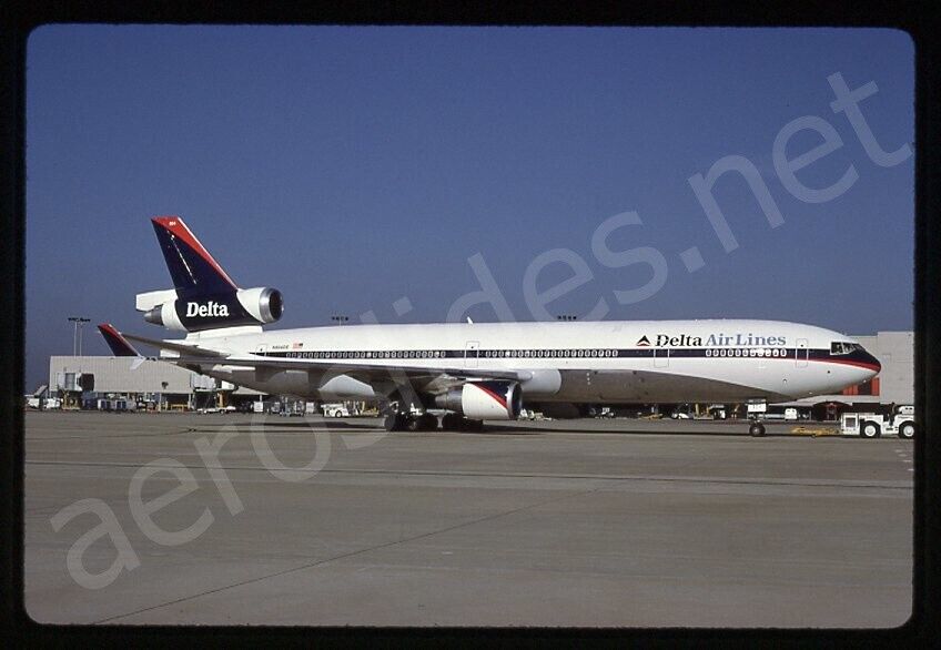 Delta McDonnell Douglas MD-11 N804DE Apr 94 Kodachrome Slide/Dia A1