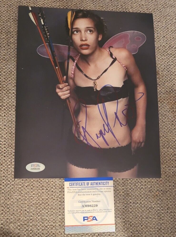 PIPER PERABO SIGNED 8X10 PHOTO COYOTE UGLY SEXY WINGS PSA/DNA AUTHENTIC# AM98229