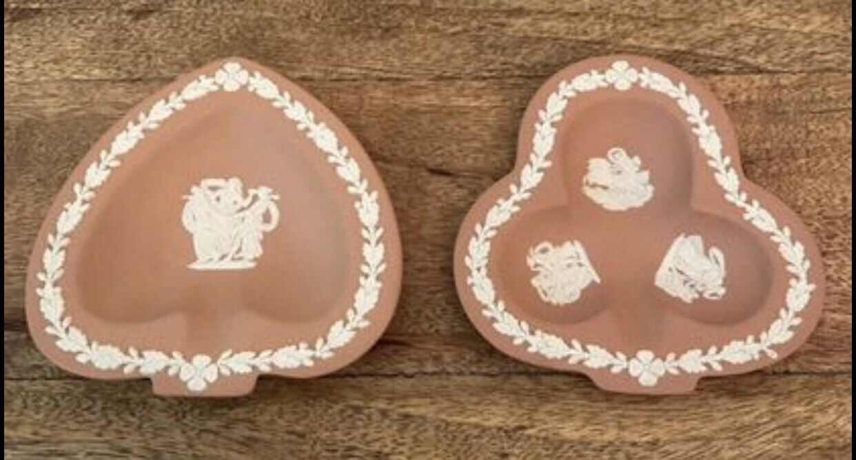 Vintage Terra Cotta Wedgwood Dishes - Spade And Clover Shapes