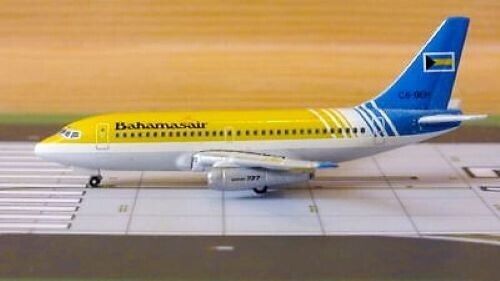 SMA Bahamasair Boeing 737-200 C6-BEH Diecast Metal 1/400 Jet Model Airplane Rare