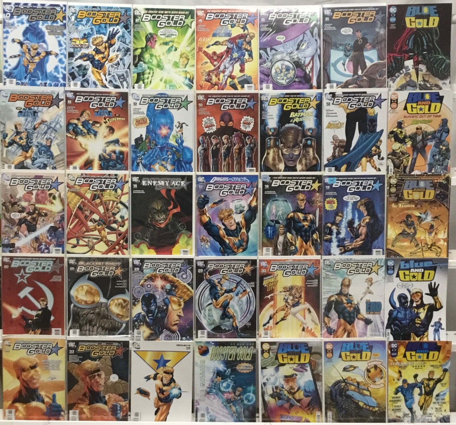 DC Comics - Booster Gold - Comic Book Lot of 35 Issues