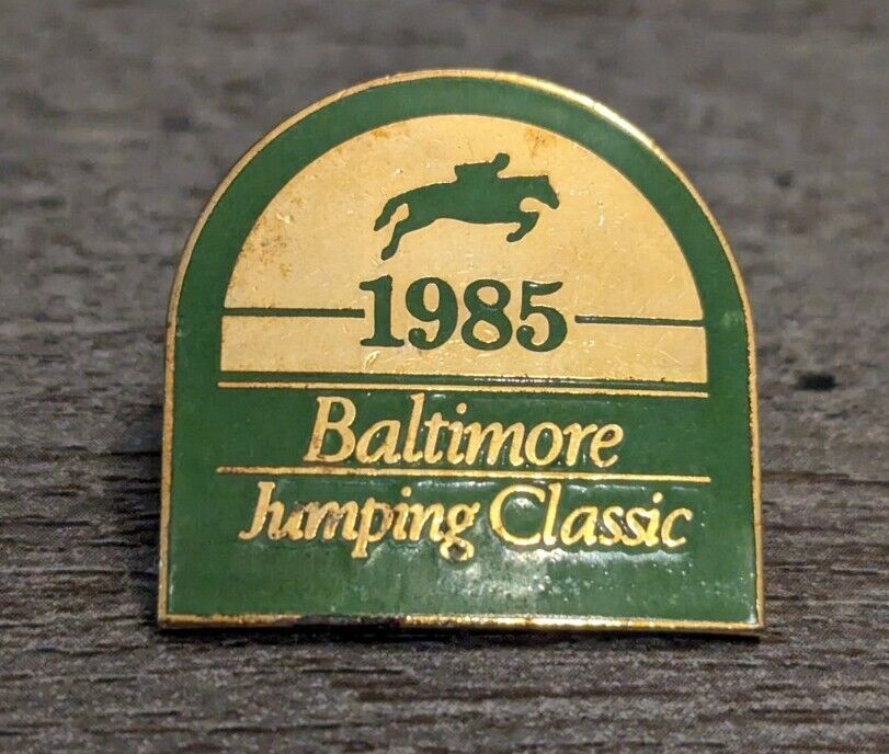 Baltimore Jumping Classic 1985 - Maryland Horse Green & Gold Vintage Lapel Pin