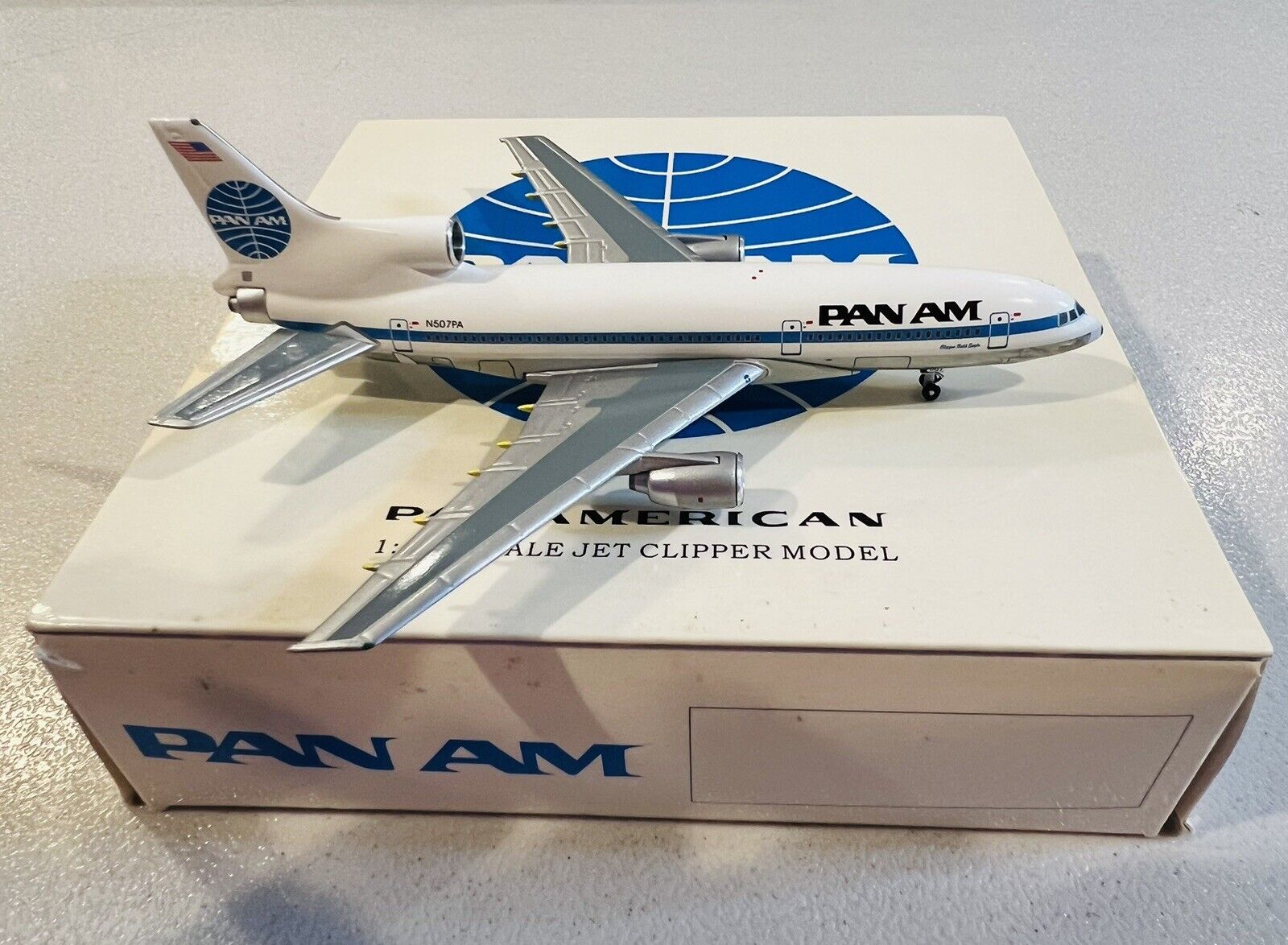Aeroclassics 1:400 Pan Am  L-1011-500 N507PA Clipper  Northern Eagle Diecast