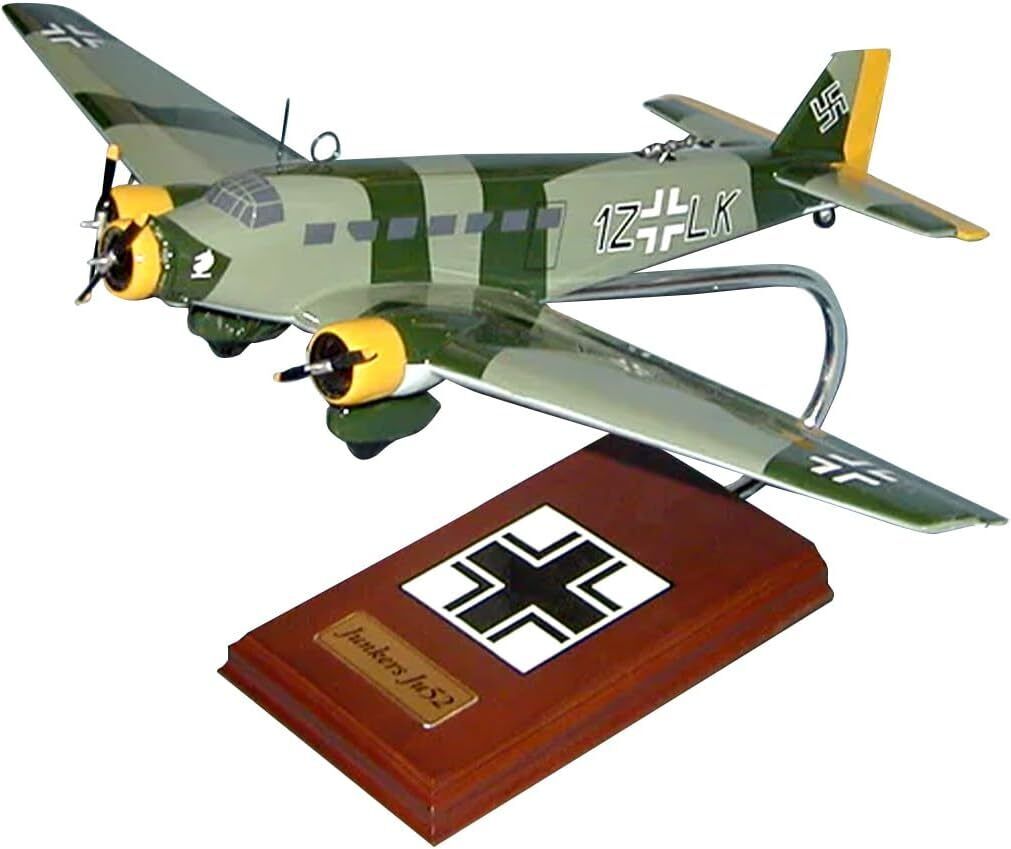 German Luftwaffe Junkers JU-52 Transport Desk Display WW2 Model 1/52 SC Airplane