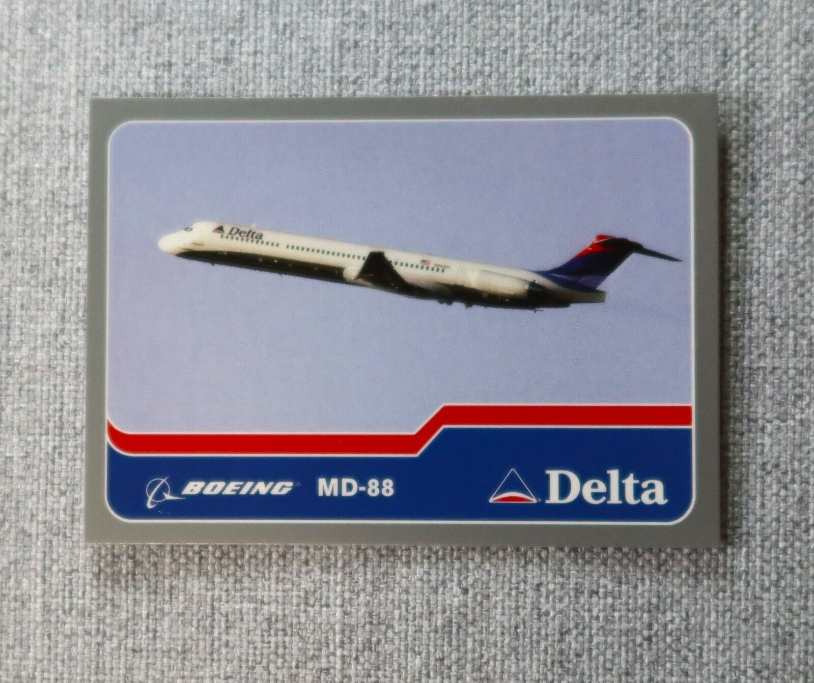 Delta Air Lines Aircraft Trading Card # 2 MD-88 Aircraft Info Card 2003