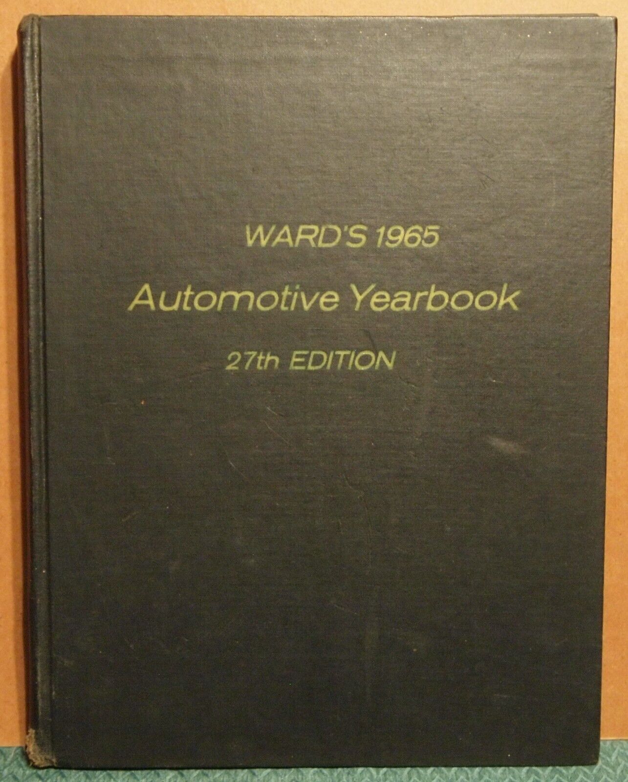 1965 WARD'S AUTOMOTIVE YEARBOOK 27th edition WARDS-17