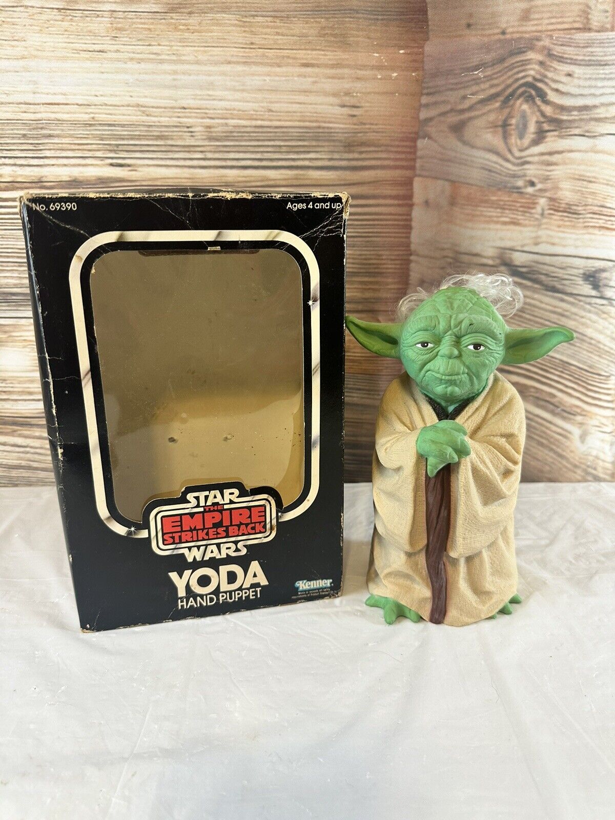 Vintage 1980 Kenner Star Wars Empire Strikes Back Yoda Hand Puppet Figure W Box