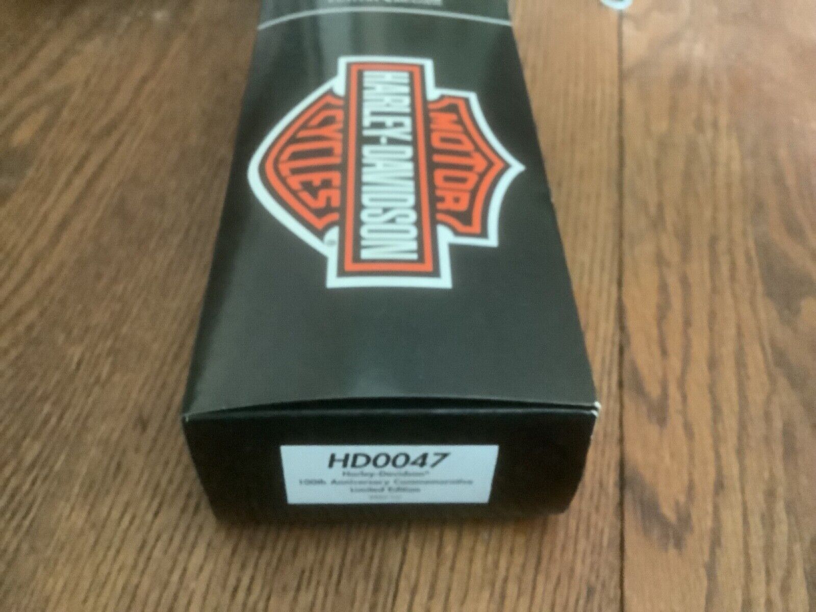 Harley Davidson 100th Anniv. Knife with Box and zippered cushioned holder.New.