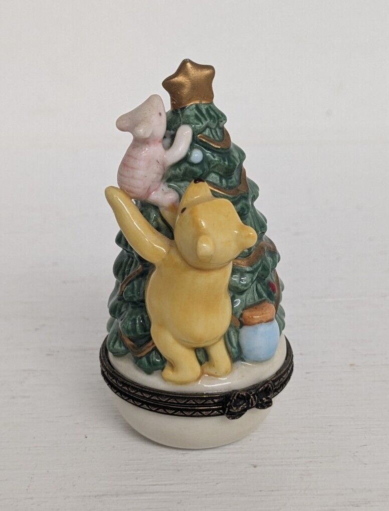 Vintage MIDWEST of Cannon Falls WINNIE the POOH CHRISTMAS TREE Trinket Box