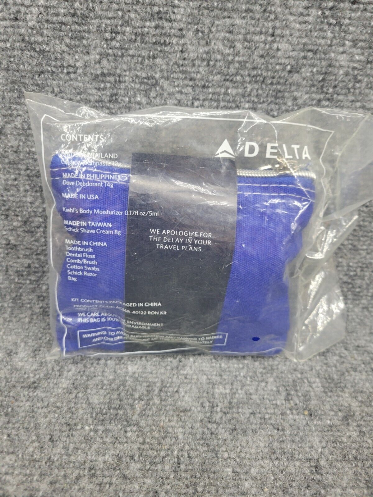 Tumi Delta One Amenity Kit Kiehl\'s Toiletries Bag  Blue Soft Case NEW