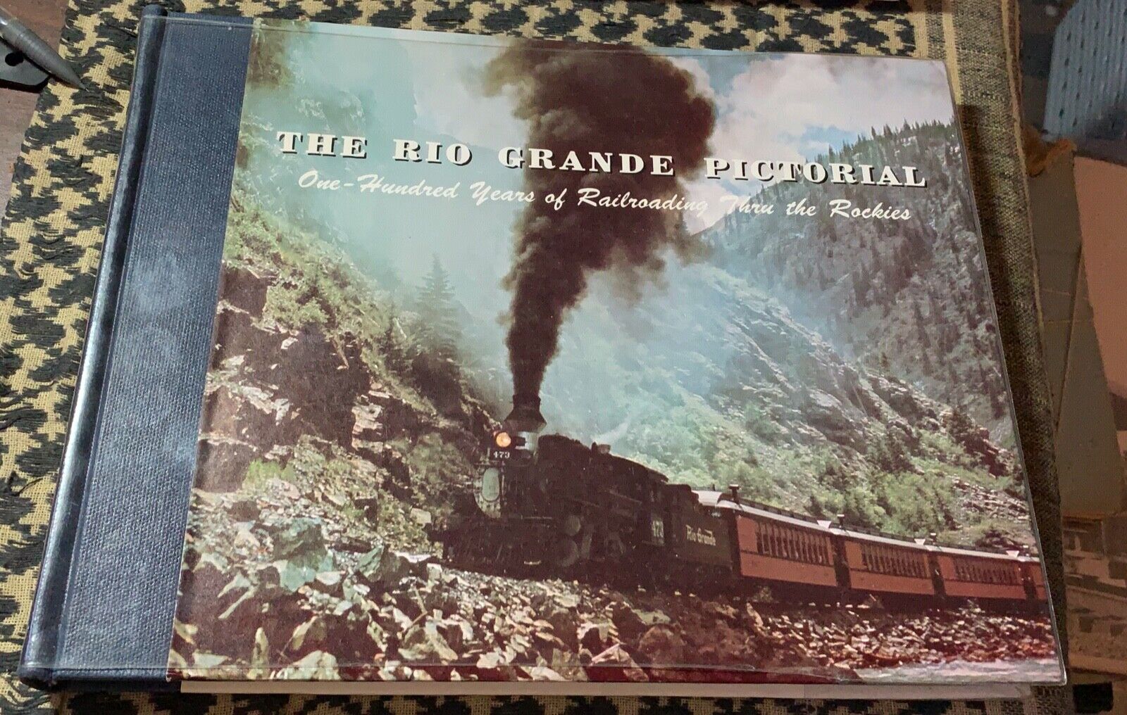 Rio Grande Pictorial. 1871-1971 One Hundred Years of Railroading Thru Rockies