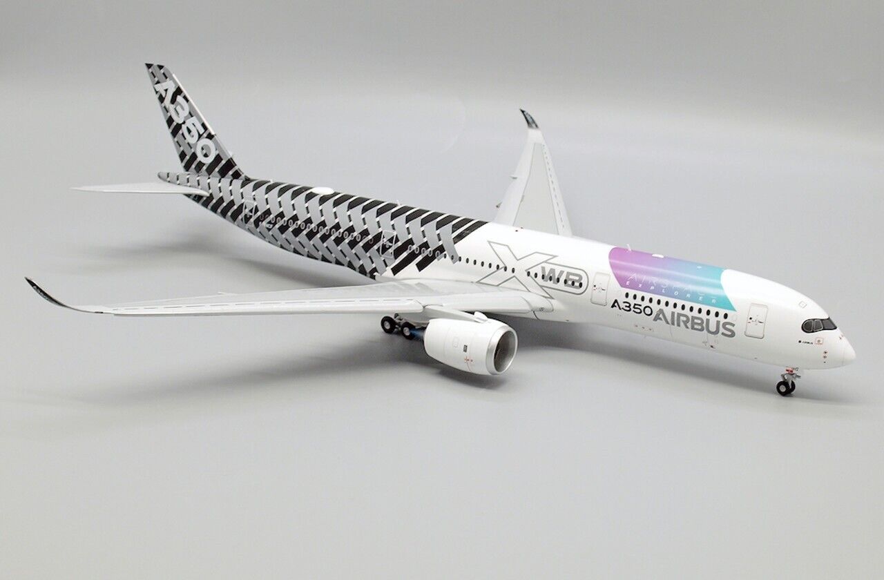 Airbus - A350-900XWB -Airspace Explorer (Flaps down) 1/200 -JC Wings -JCLH2288A