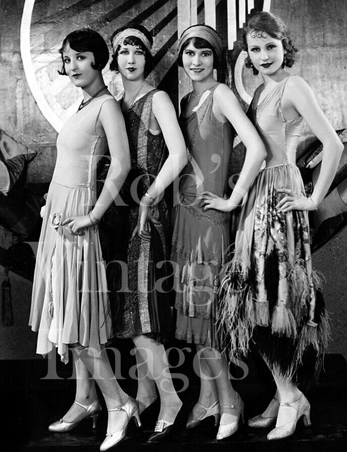 Stylish Flapper Ladies Photo 1920s Flappers Jazz Prohibition Era NYC