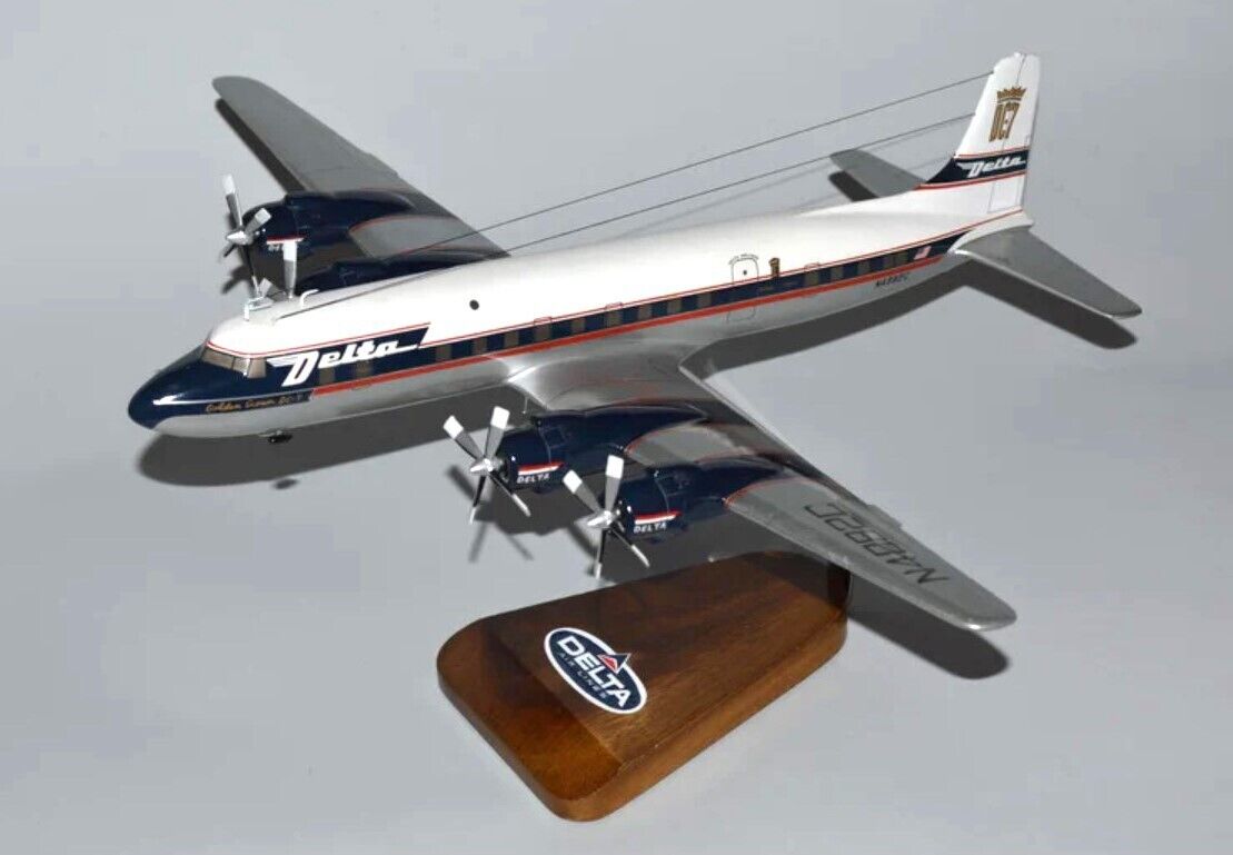 Delta Airlines Douglas DC-7 Old Livery Desk Top Display Model 1/72 SC Airplane