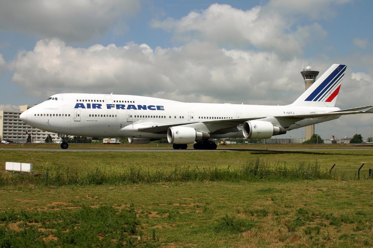 Air France Boeing 747-400 F-GITJ colour photograph