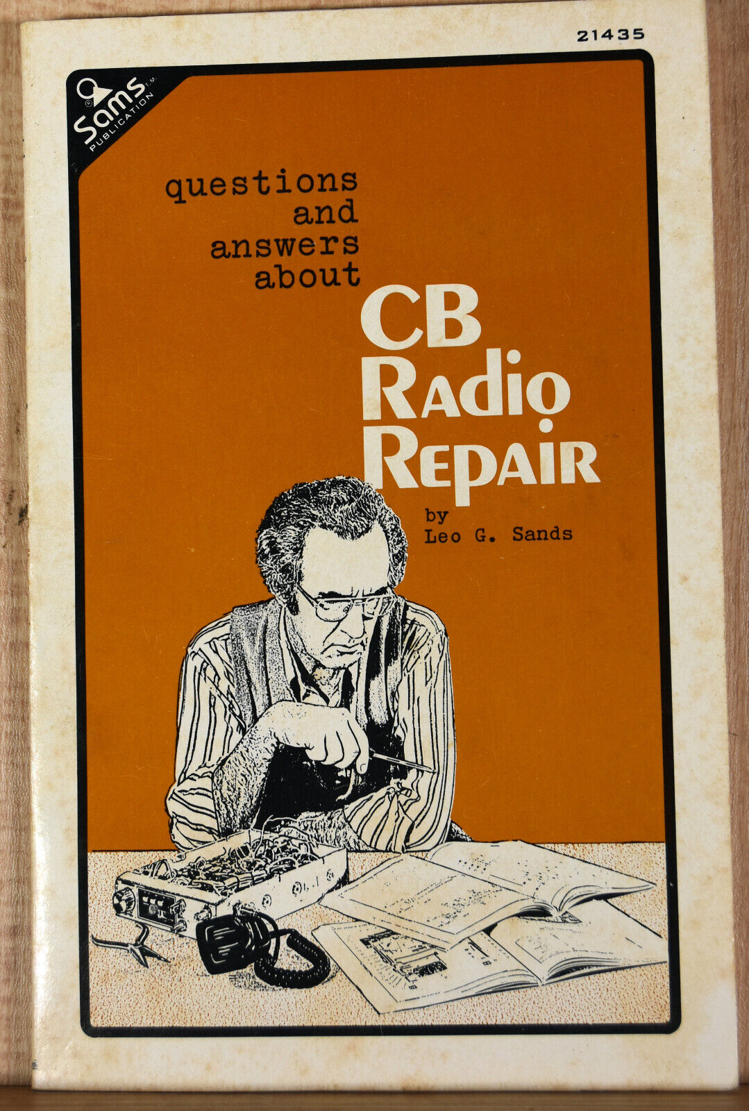 1977 Booklet Questions Answers CB Radio Repair Leo Sands Transceiver Circuits