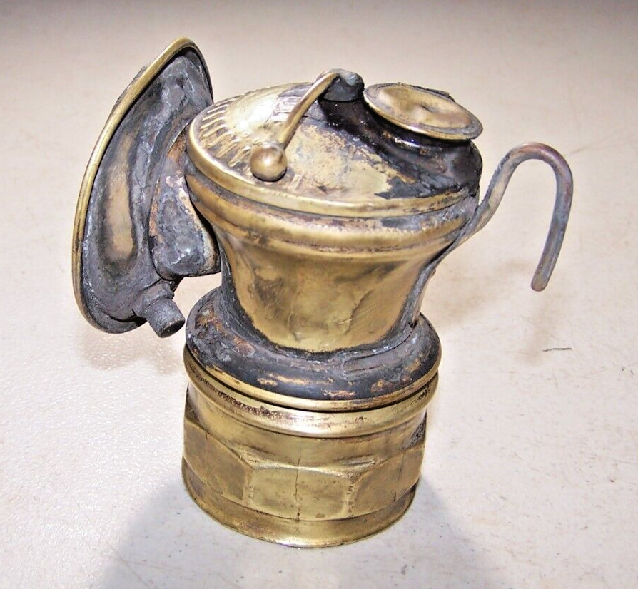 Antique- Universal Auto-Lite Coalminers Miner\'s Lamp Headlamp
