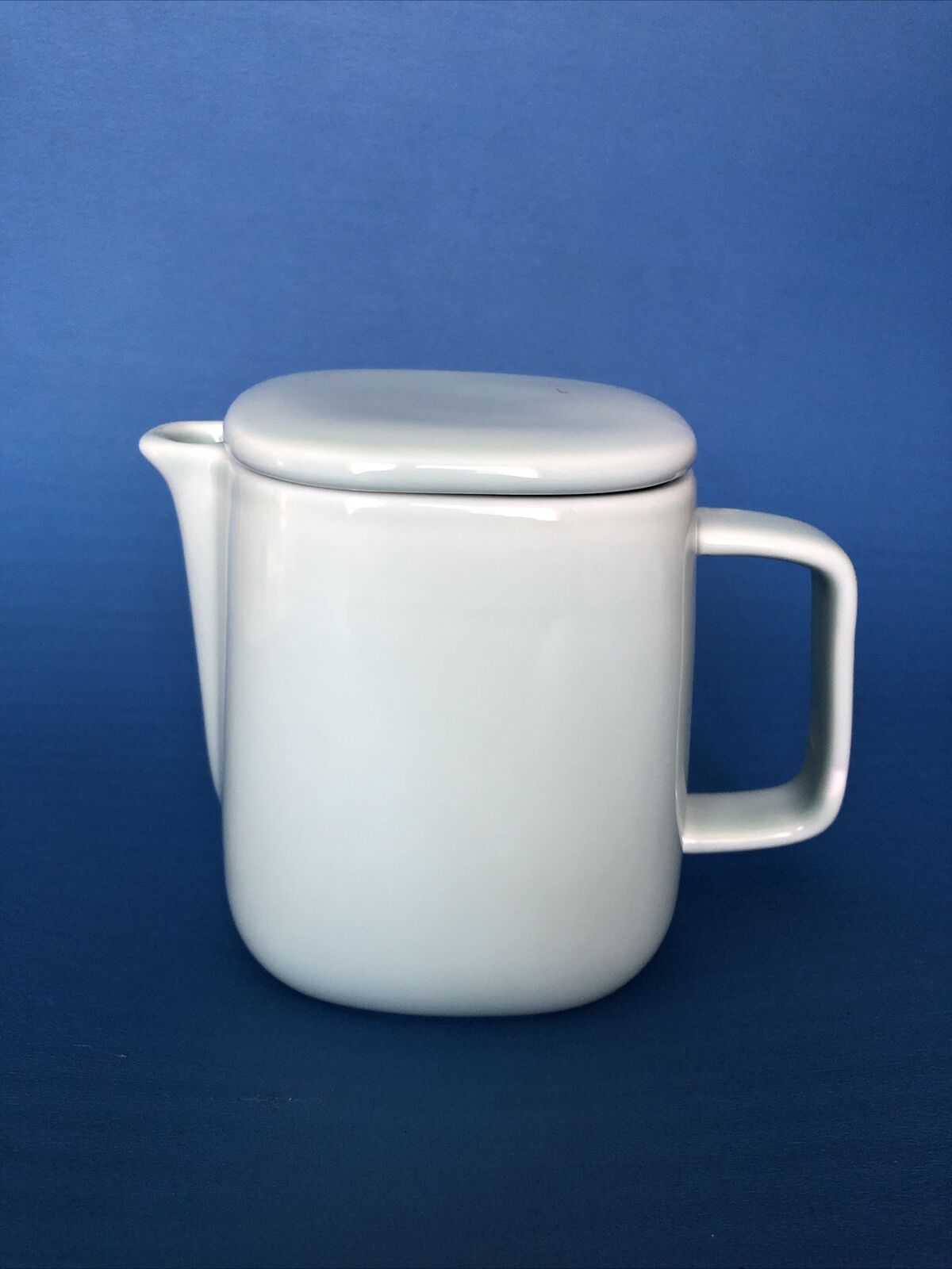 NEW 2017 ALESSI For DELTA Celadon Ceramic Teapot by Kristiina Lassus