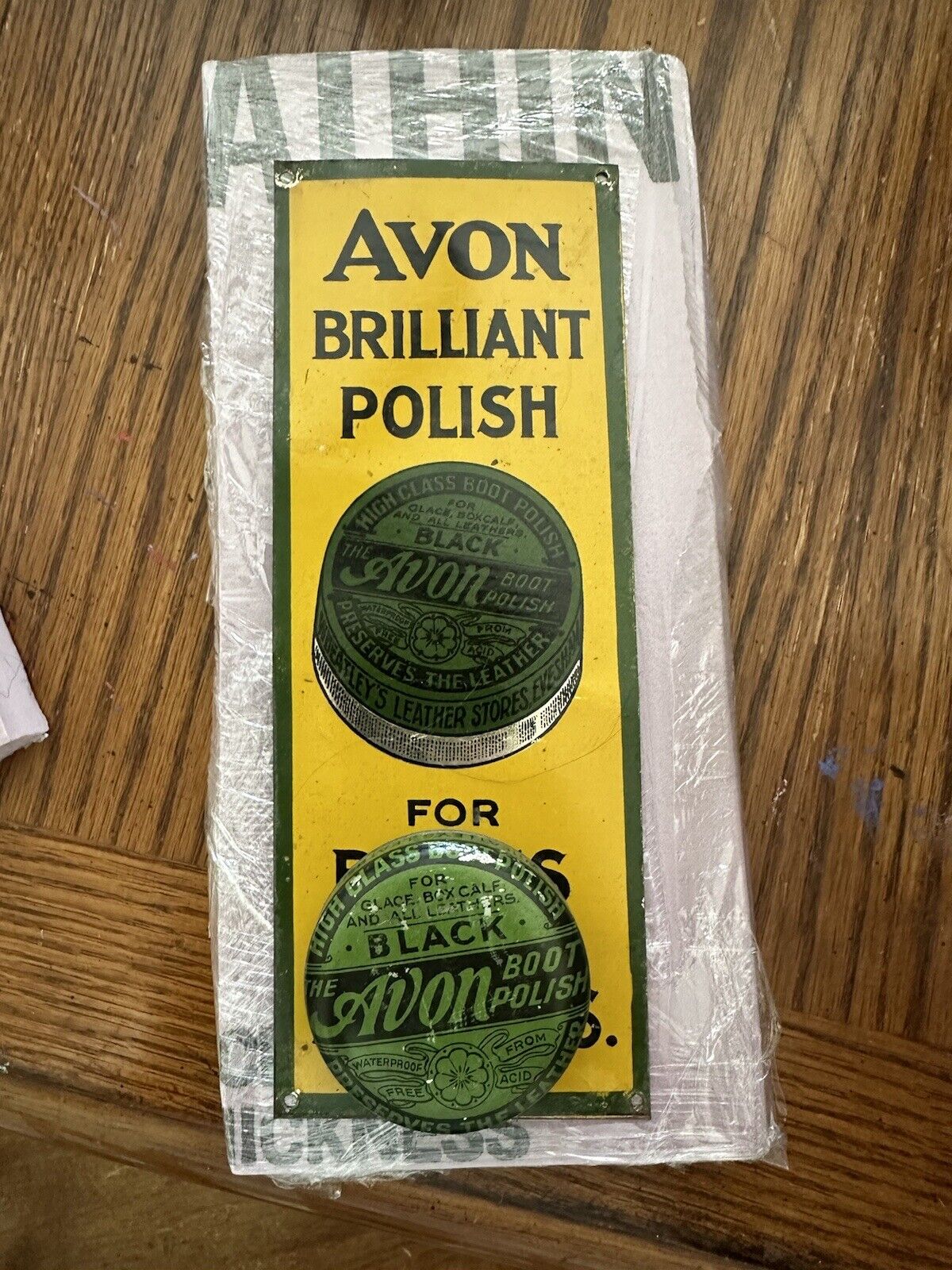 Avon Brilliant Polish Door Push And Can Lot