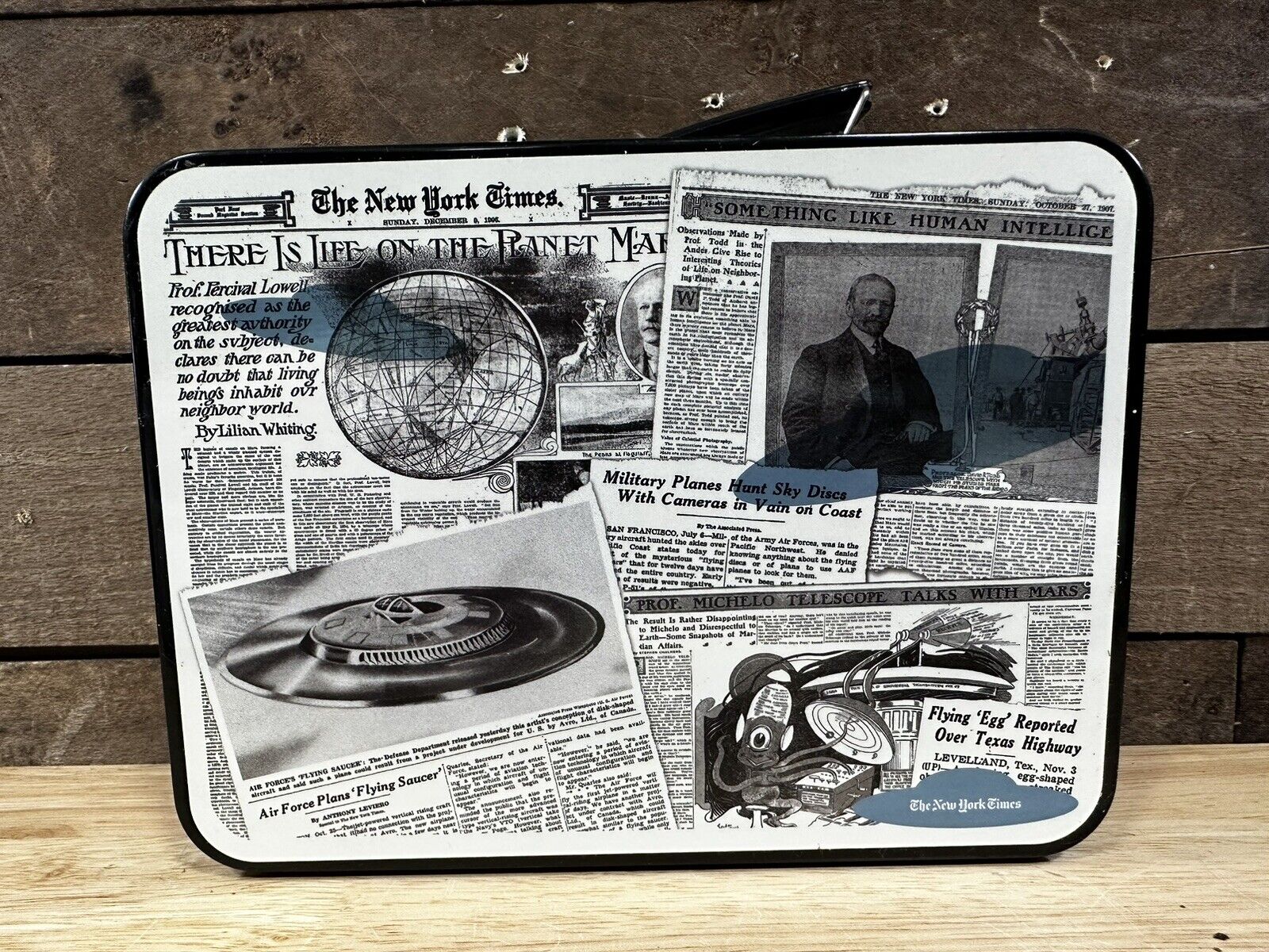 Vintage NOS “Flying Saucers” New York Times Metal Lunch Box 