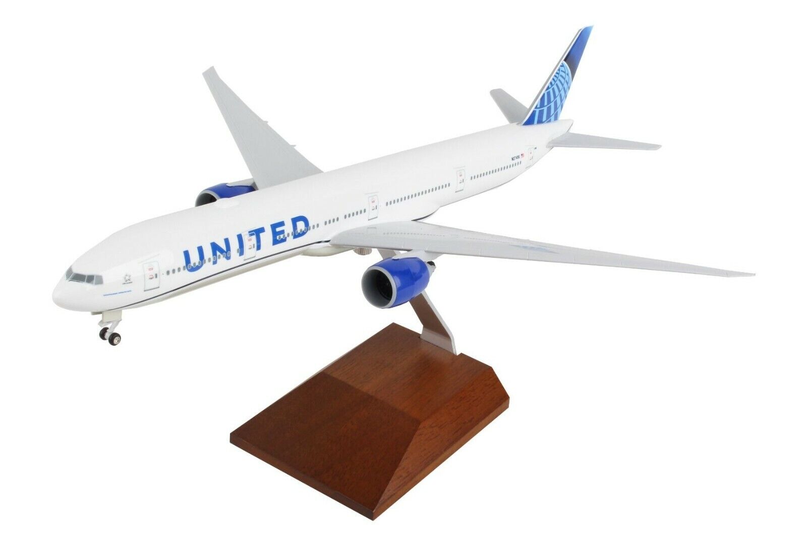 Skymarks SKR5173 United Airlines Boeing 777-300 Desk Top 1/200 Model Airplane